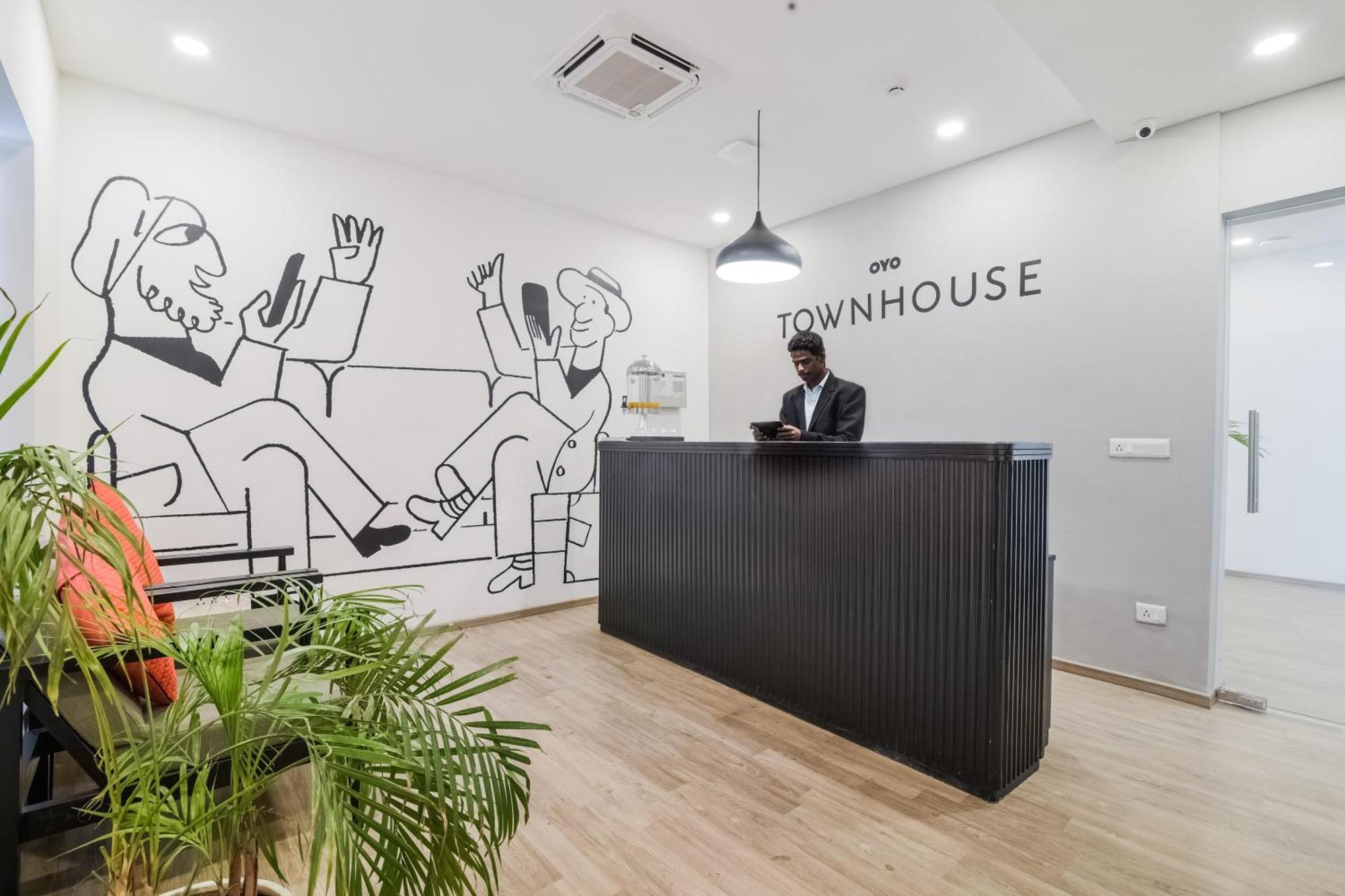 Super Townhouse Xotel Chennai Exteriör bild